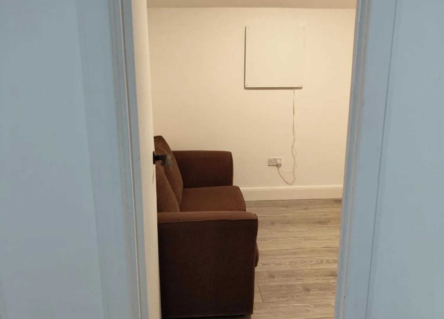 Flat by the High Street Apartment Southall 0*,  United Kingdom